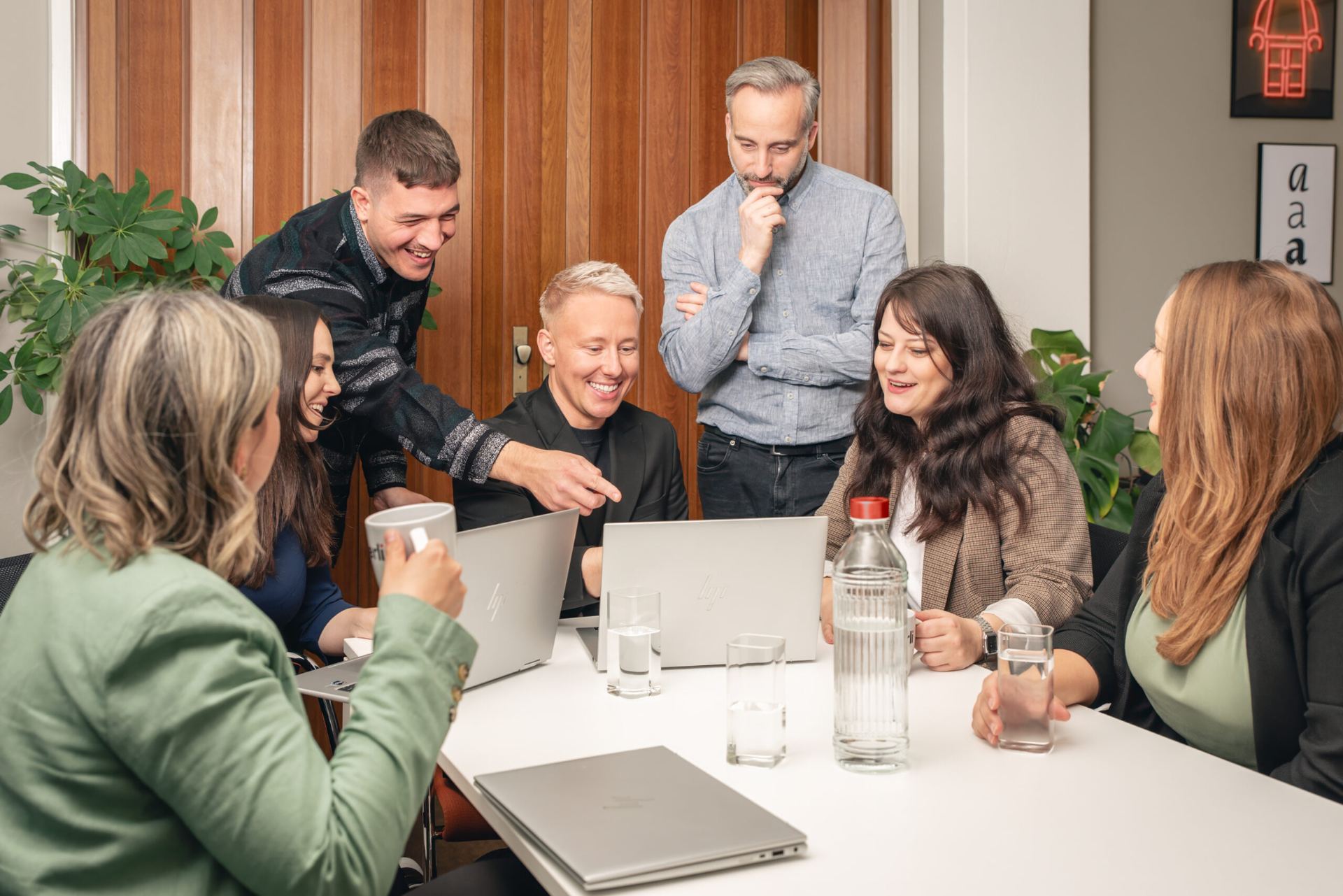 Team beim Brainstorming